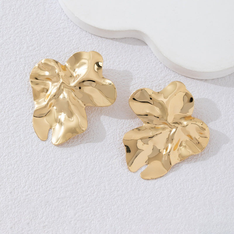 Metal Heart-Shaped Earring