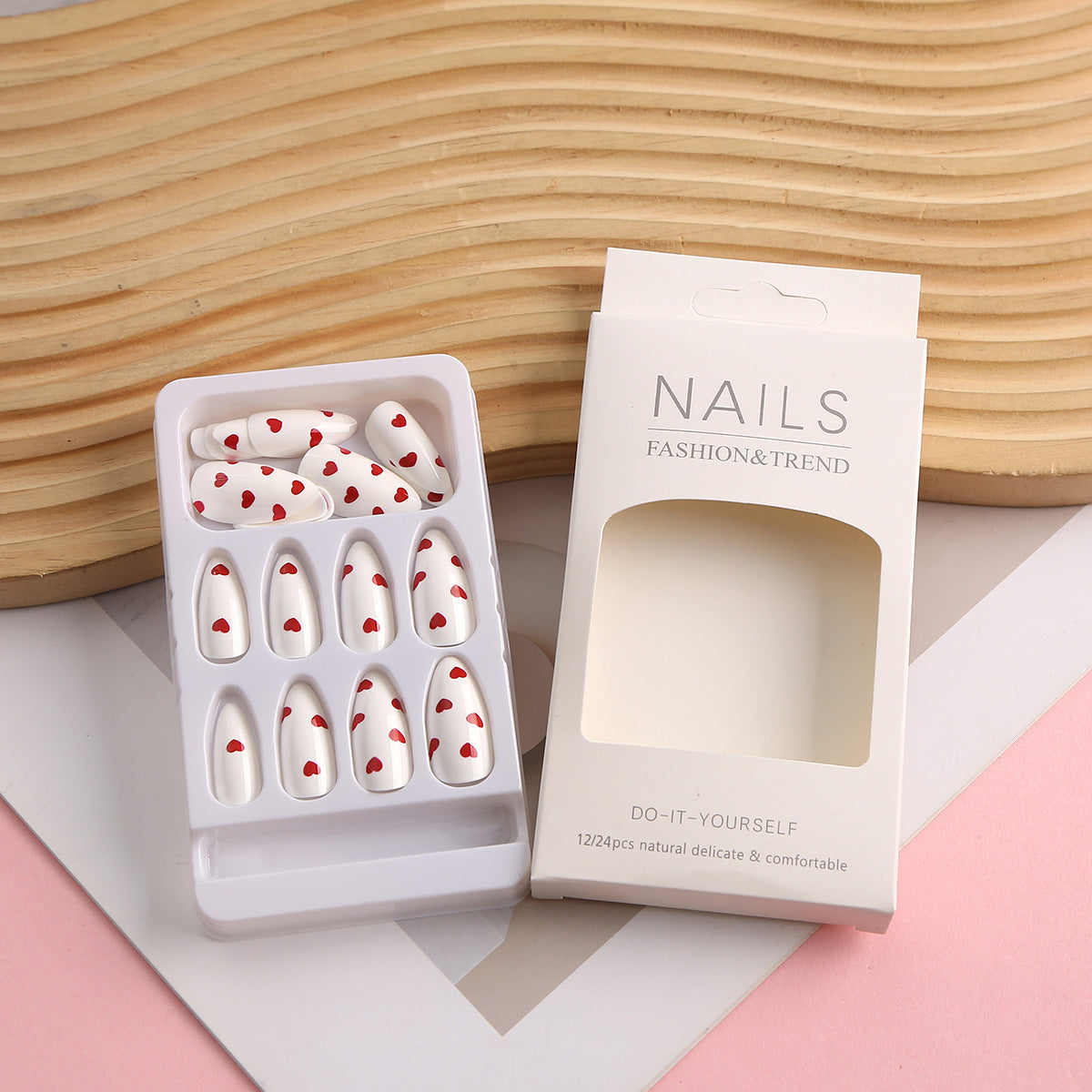 French Heart-Print Detachable Nail