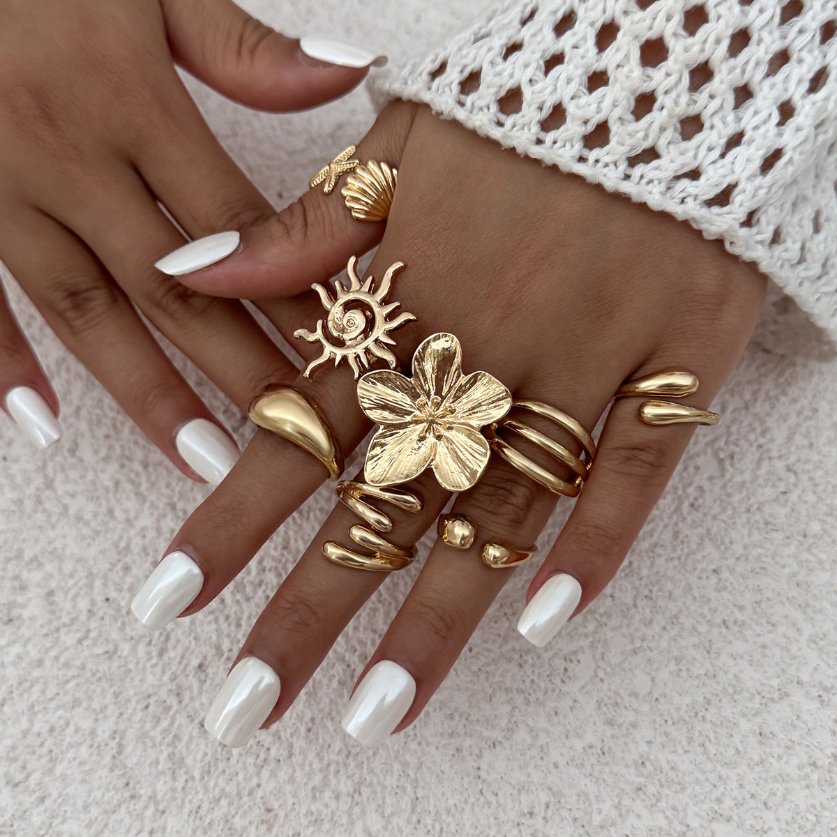 Maximalistic Finger Ring Sets (Golden) - 8pcs (Full set adjustable)