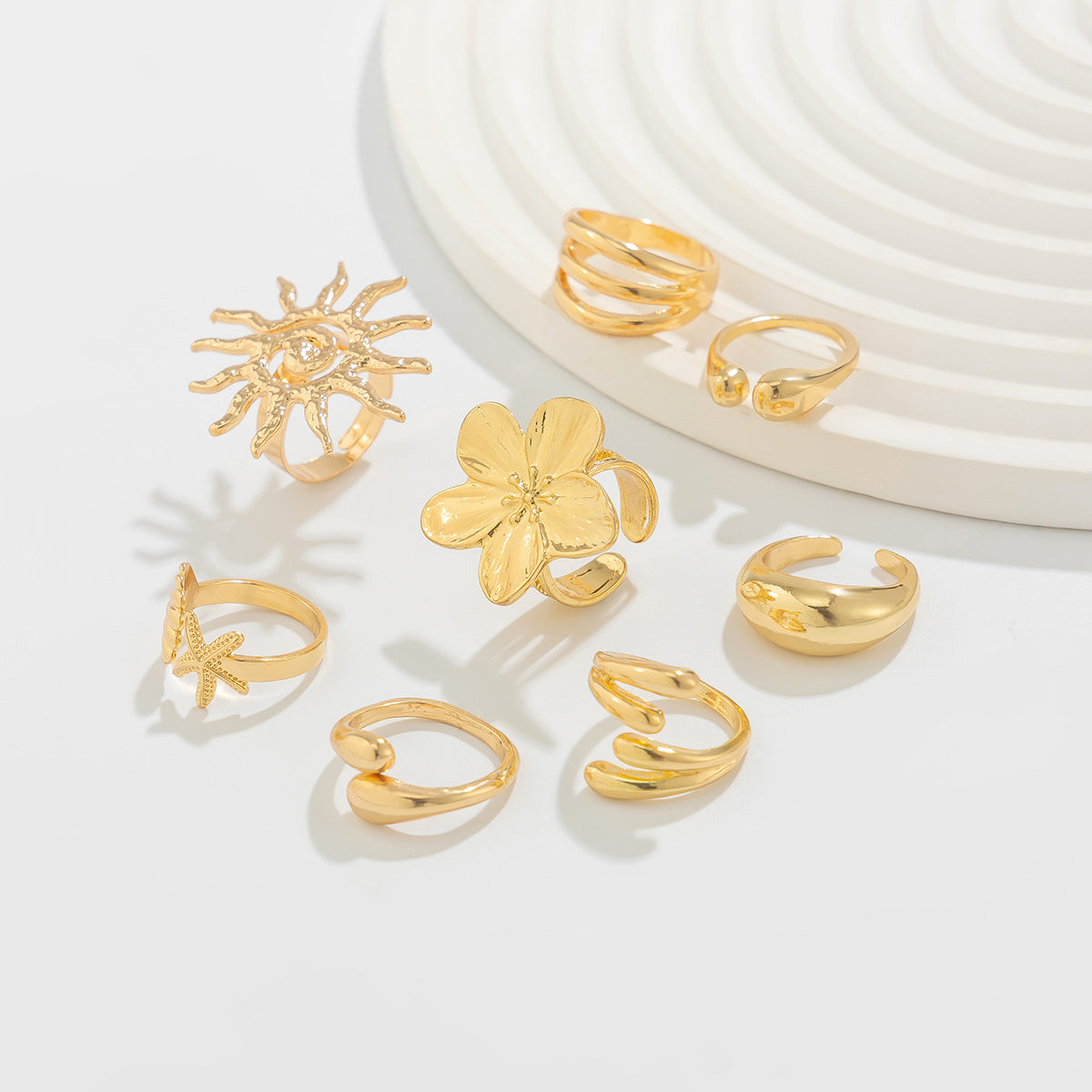 Maximalistic Finger Ring Sets (Golden) - 8pcs (Full set adjustable)