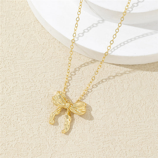Bow Necklace