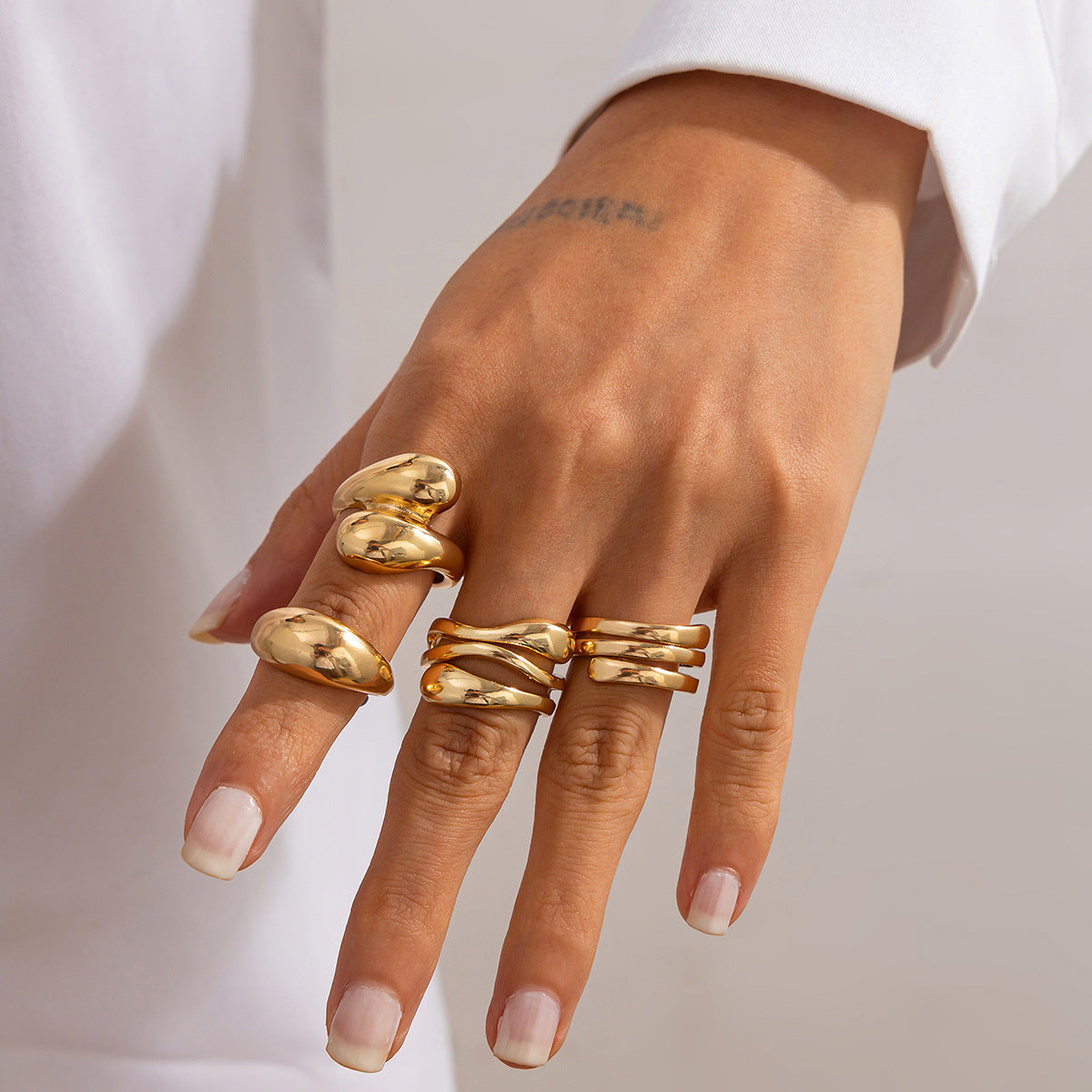 Maximalistic Finger Ring Sets (Gold) -4pc