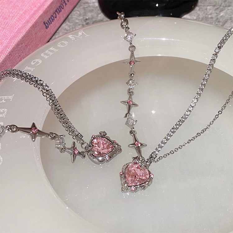Hot girl diamond heart necklace